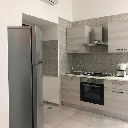 Casa Luisa Apartment Наполи Екстериор снимка