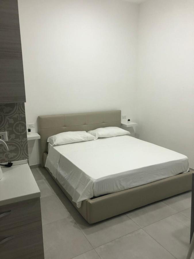 Casa Luisa Apartment Наполи Екстериор снимка